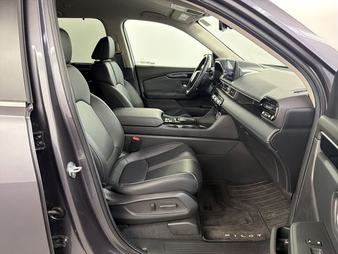 Certified 2025 Honda Pilot EX-L image 29