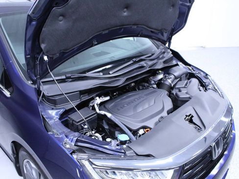 Used 2023 Honda Odyssey Elite image 11
