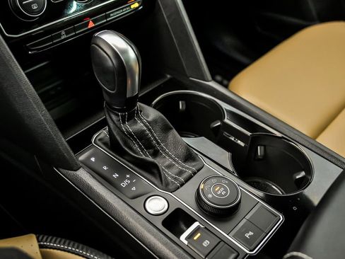 Used 2023 Volkswagen Atlas Cross Sport SEL R-Line image 23