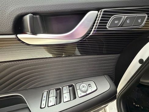 Certified 2025 Hyundai Palisade Calligraphy image 27