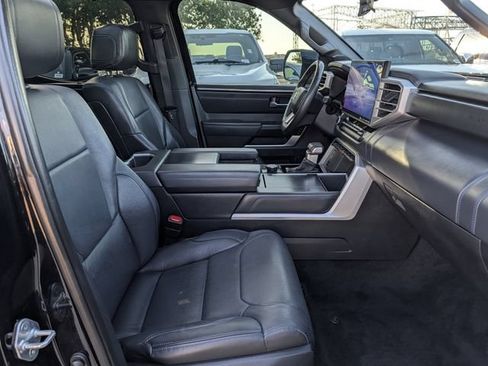 Used 2024 Toyota Tundra Platinum AWD/4WD image 35