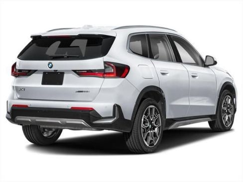 New 2026 BMW X1 xDrive28i w/ Convenience Package image 2
