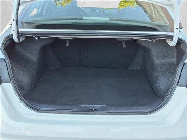 Used 2025 Nissan Altima 2.5 SV FWD image 6