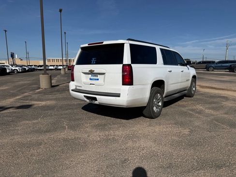 Used 2019 Chevrolet Suburban LT AWD/4WD image 3