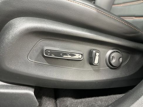 Used 2025 Honda CR-V Sport-L image 16