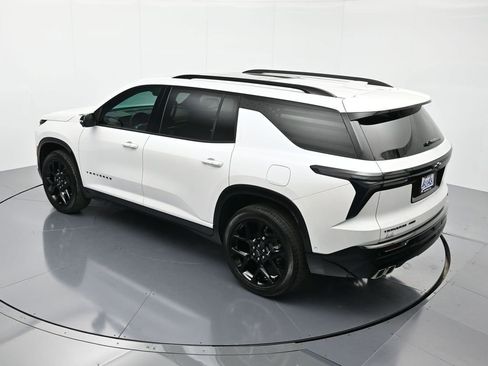 Certified 2024 Chevrolet Traverse RS w/ LPO, Floor Liner Package image 38