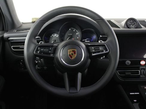 New 2026 Porsche Macan image 12