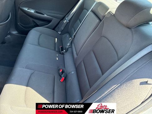 Used 2023 Chevrolet Malibu LT FWD image 11