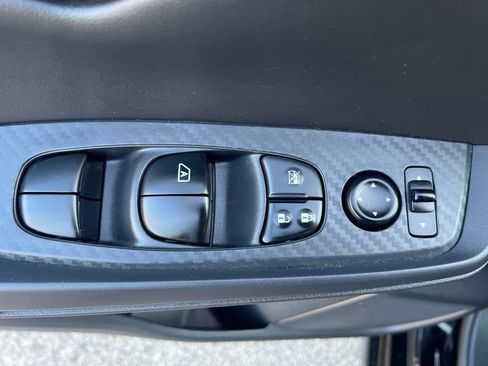 Used 2022 Nissan Sentra SV FWD image 42