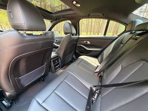 Used 2023 BMW 330i Sedan w/ Driving Assistance Package RWD image 15