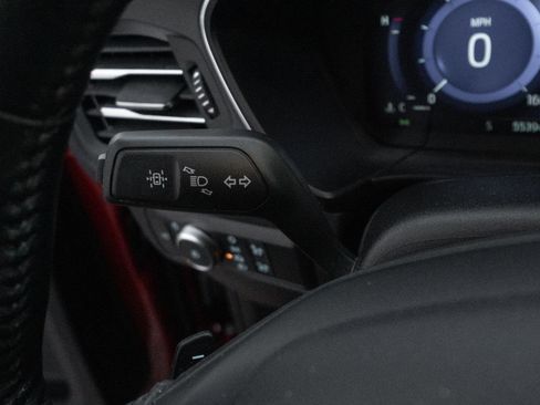 Used 2020 Ford Escape Titanium image 24