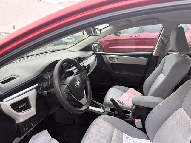 Used 2014 Toyota Corolla LE FWD image 15