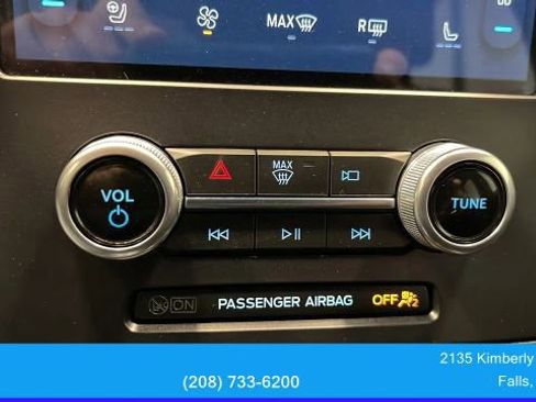 Used 2022 Ford Edge ST-Line w/ Cold Weather Package image 30