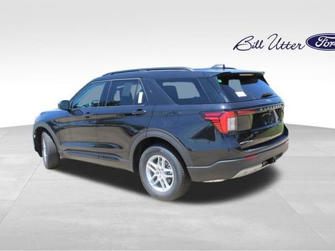 New 2026 Ford Explorer Active w/ Active Comfort Package RWD image 4