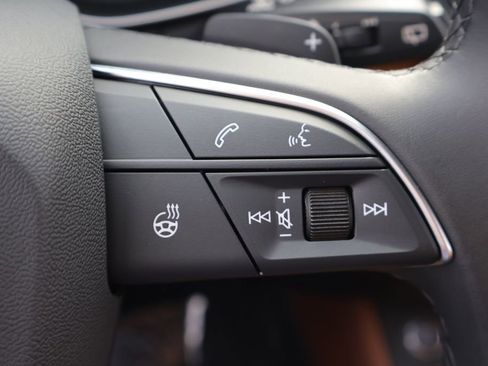 Used 2023 Audi Q5 e Premium Plus w/ Premium Plus Package image 21