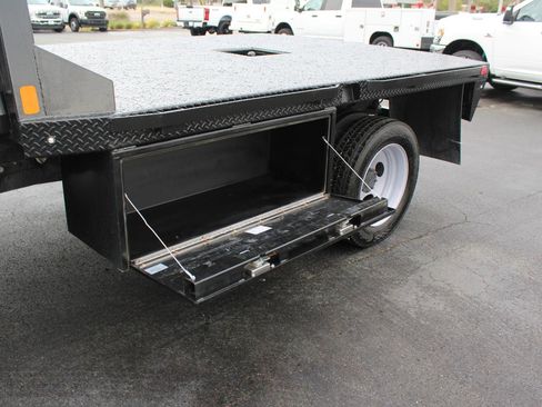 Used 2024 Ford F450 XL image 16