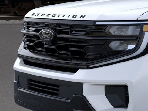 New 2025 Ford Expedition Platinum w/ Stealth Performance Package image 45