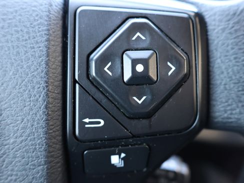 Used 2023 Toyota Tacoma SR AWD/4WD image 24