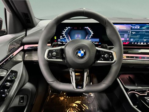 New 2026 BMW 540i xDrive w/ M Sport Package image 15