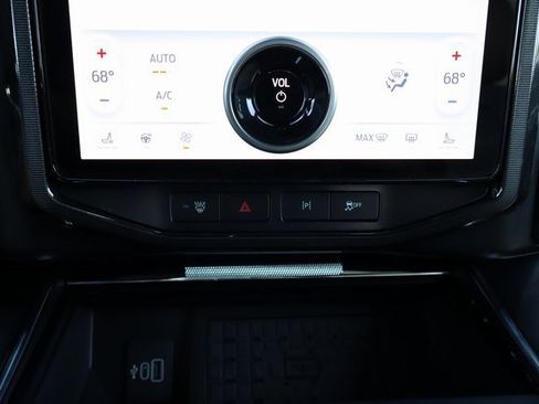 New 2025 Ford F150 Lightning Platinum image 11