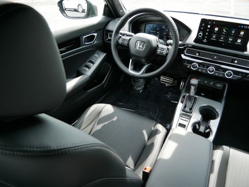 New 2026 Honda Civic Sport Touring image 9