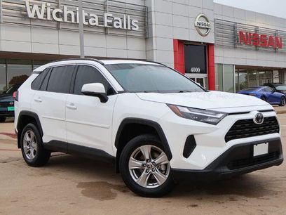 Used 2025 Toyota RAV4 XLE w/ Convenience Package