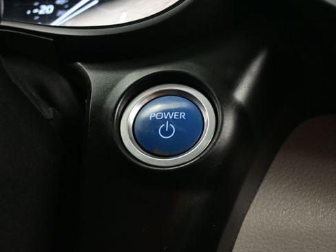 Used 2021 Toyota Sienna LE image 23