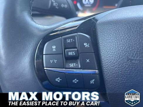 Used 2025 Ford Explorer Platinum w/ LUX Leather Package AWD/4WD image 16