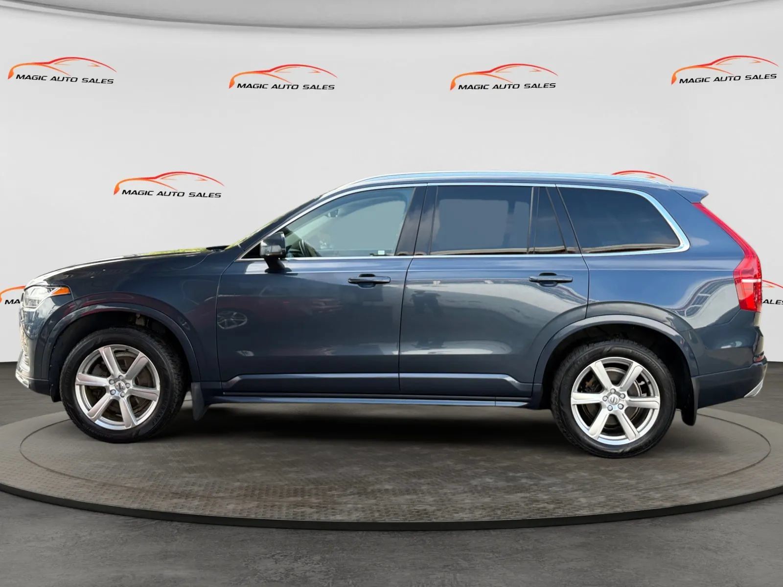 Used 2021 Volvo XC90 T6 Momentum w/ Advanced Package AWD/4WD image 7