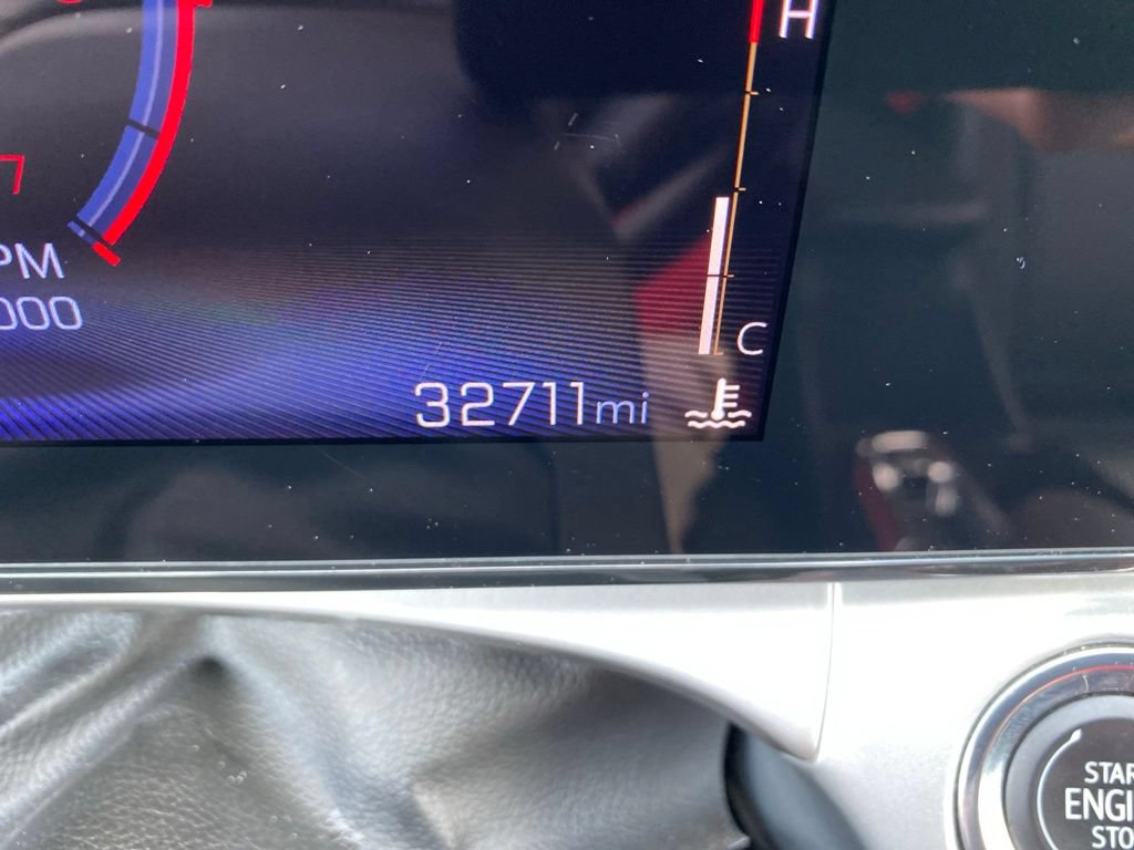 Used 2025 Chevrolet Trax LT FWD image 6