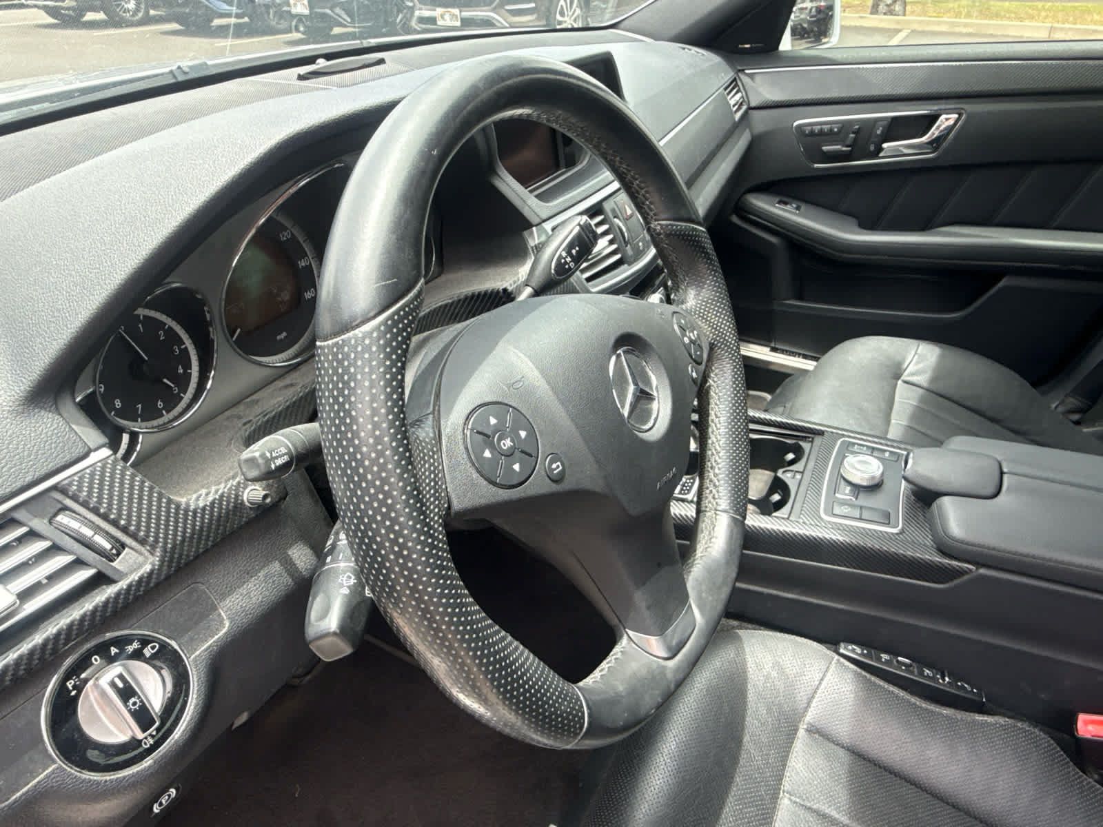 Used 2010 Mercedes-Benz E 550 Sedan image 10