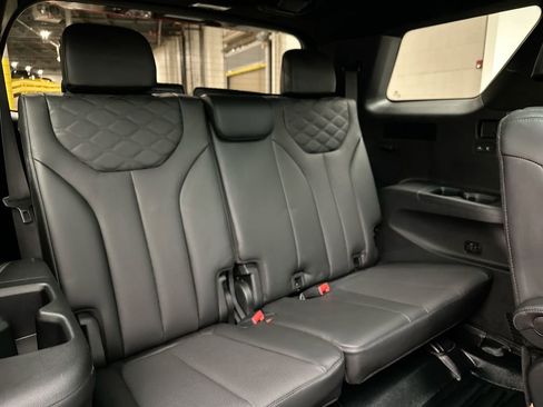 Used 2021 Hyundai Palisade Calligraphy w/ Cargo Package image 8