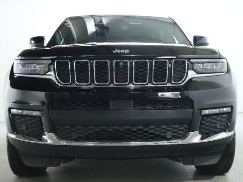 Used 2024 Jeep Grand Cherokee L Limited w/ Luxury Tech Group II image 5