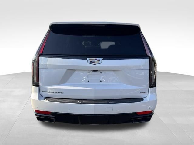 Used 2021 Cadillac Escalade Sport w/ Driver Assist Tech Package AWD/4WD image 6