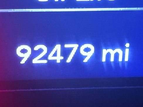 Used 2018 Jeep Wrangler Unlimited Sport image 11