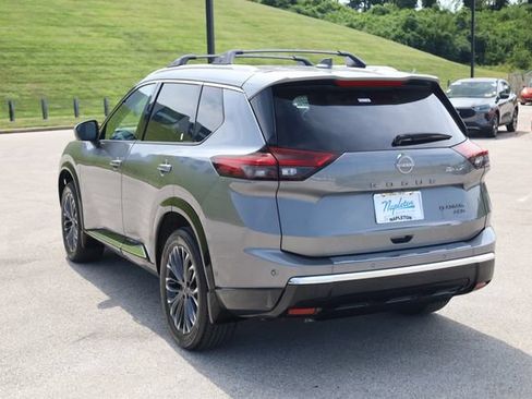 Used 2026 Nissan Rogue Platinum w/ Platinum Premium Package AWD/4WD image 7