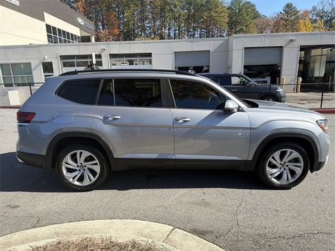 Used 2021 Volkswagen Atlas SE image 8