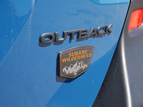 Used 2025 Subaru Outback Wilderness AWD/4WD image 21