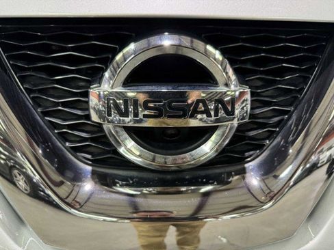 Used 2016 Nissan Rogue SL w/ SL Premium Package image 9