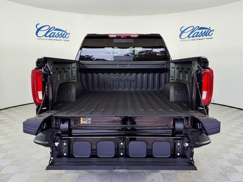 New 2026 GMC Sierra 1500 Denali w/ Denali Reserve Package image 9