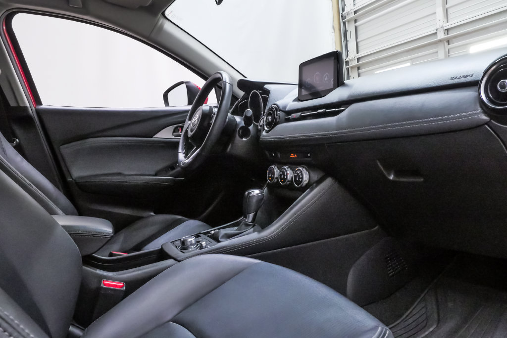 Used 2019 MAZDA CX-3 Touring FWD image 11