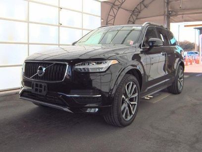 Used 2019 Volvo XC90 T6 Momentum w/ Advanced Package