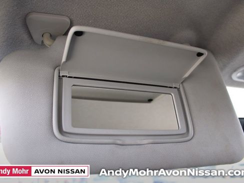 Used 2016 Nissan Juke S image 38