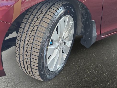 Used 2014 Honda Accord Touring image 32