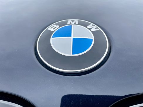 Used 2021 BMW X7 xDrive40i w/ M Sport Package image 34