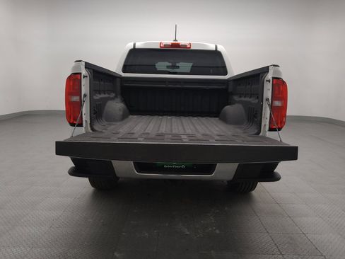 Used 2021 Chevrolet Colorado W/T w/ WT Convenience Package RWD image 29