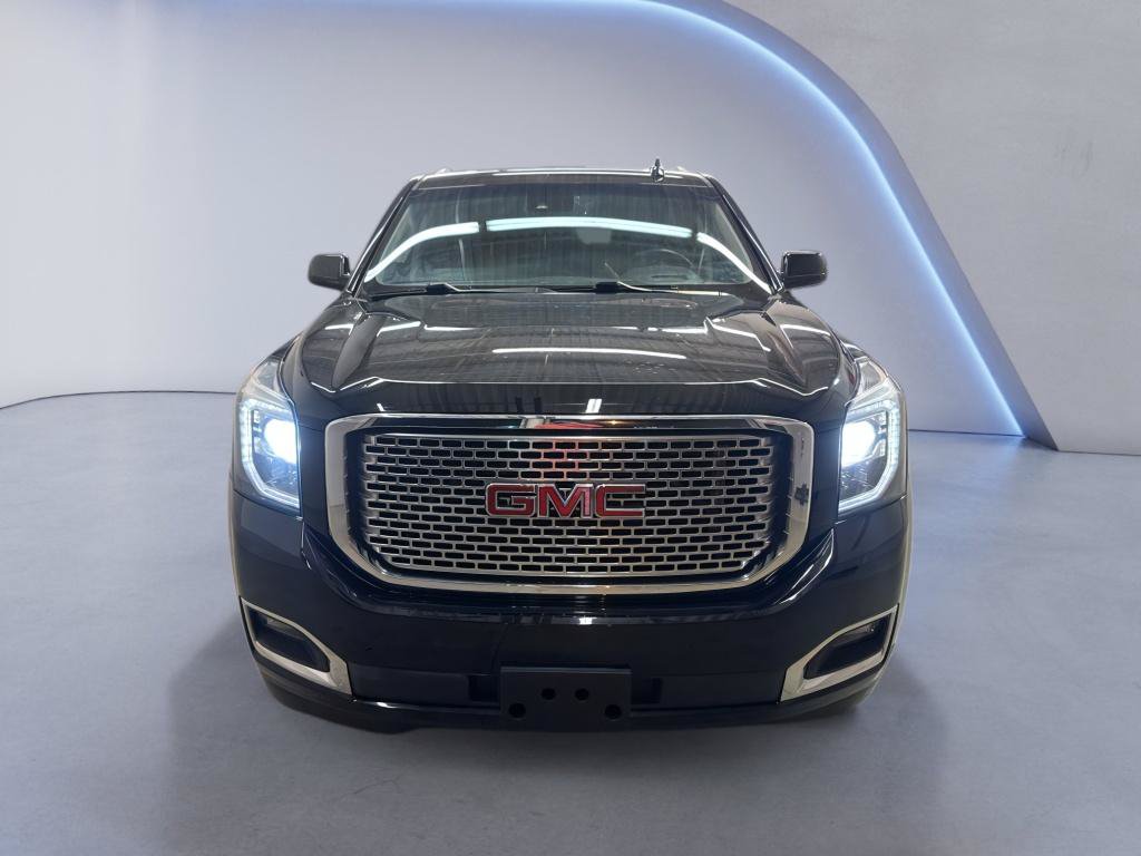 Used 2016 GMC Yukon Denali w/ Open Road Package AWD/4WD image 2