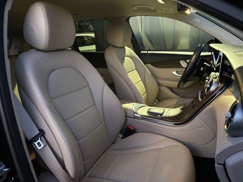 Certified 2022 Mercedes-Benz GLC 300 GLC 300 image 51