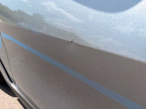Used 2023 BMW i4 eDrive35 RWD image 7