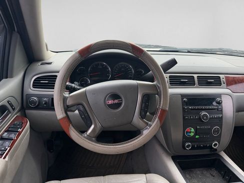 Used 2013 GMC Yukon SLT RWD image 15